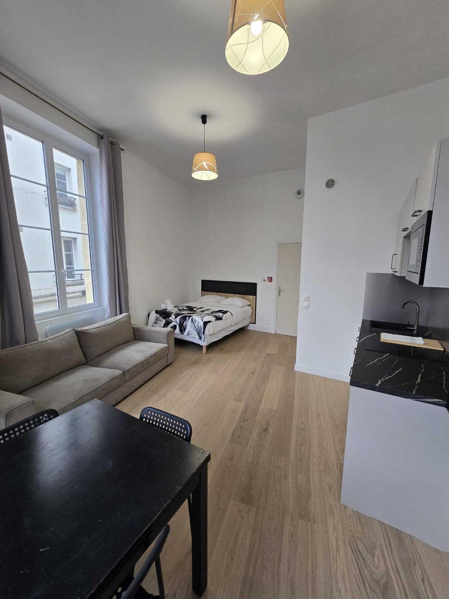 Grands Boulevards Apartment